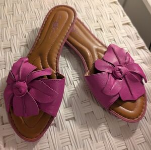 Born Fuchsia Leather Women's Sandals